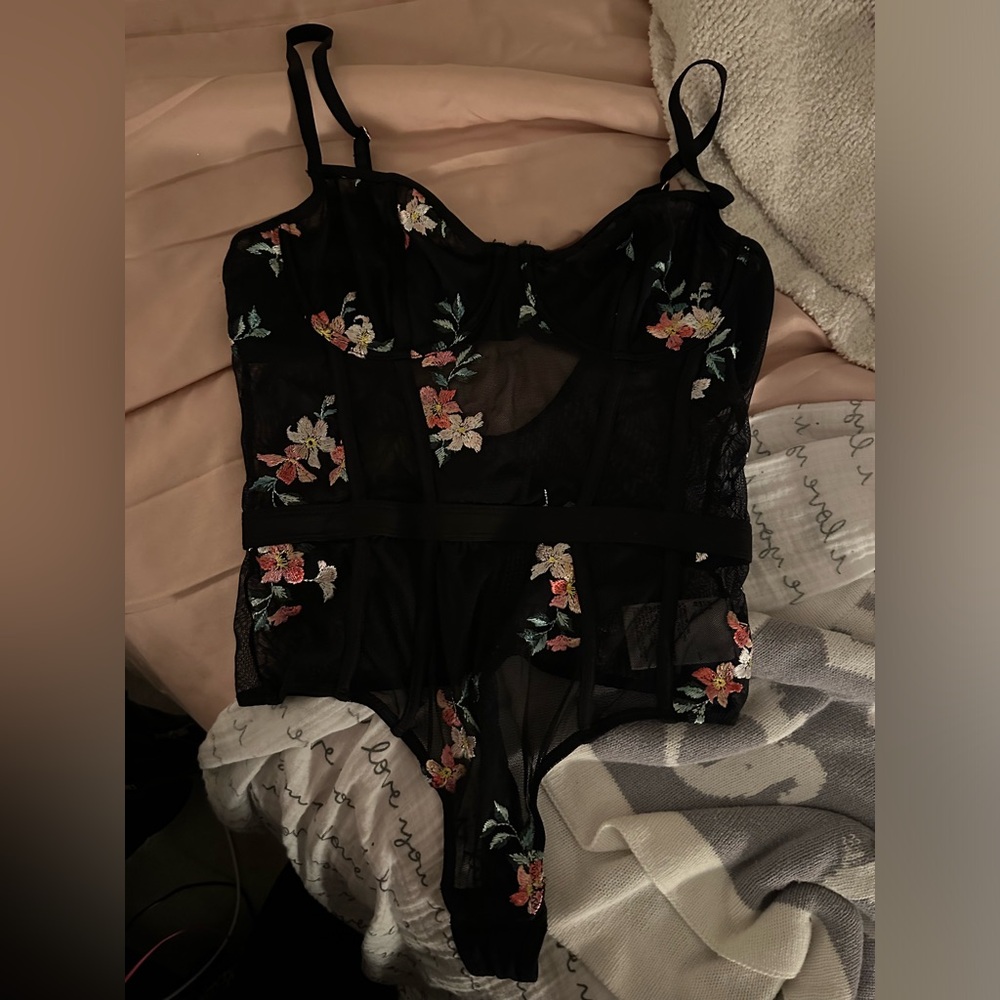 Arden b size xs never worn